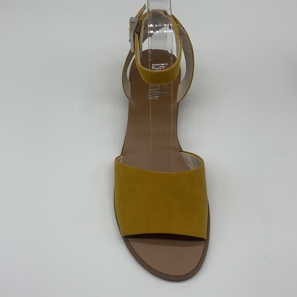 Reaction Kenneth Cole - Jolly Mustard Yellow Suede Open Toe Sandal Size 7.5 - Picture 3 of 15